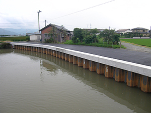 夜狩川単県自然債河川改良(104号)工事